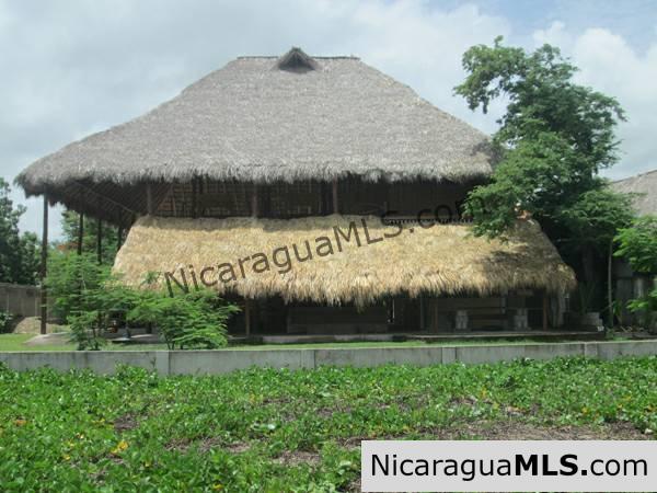 Marsella Beachfront Opportunity