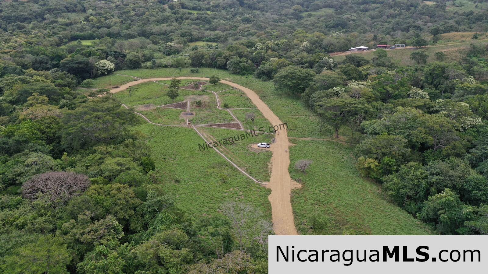 17 Acres Property with Investment Opportunity EL Oro