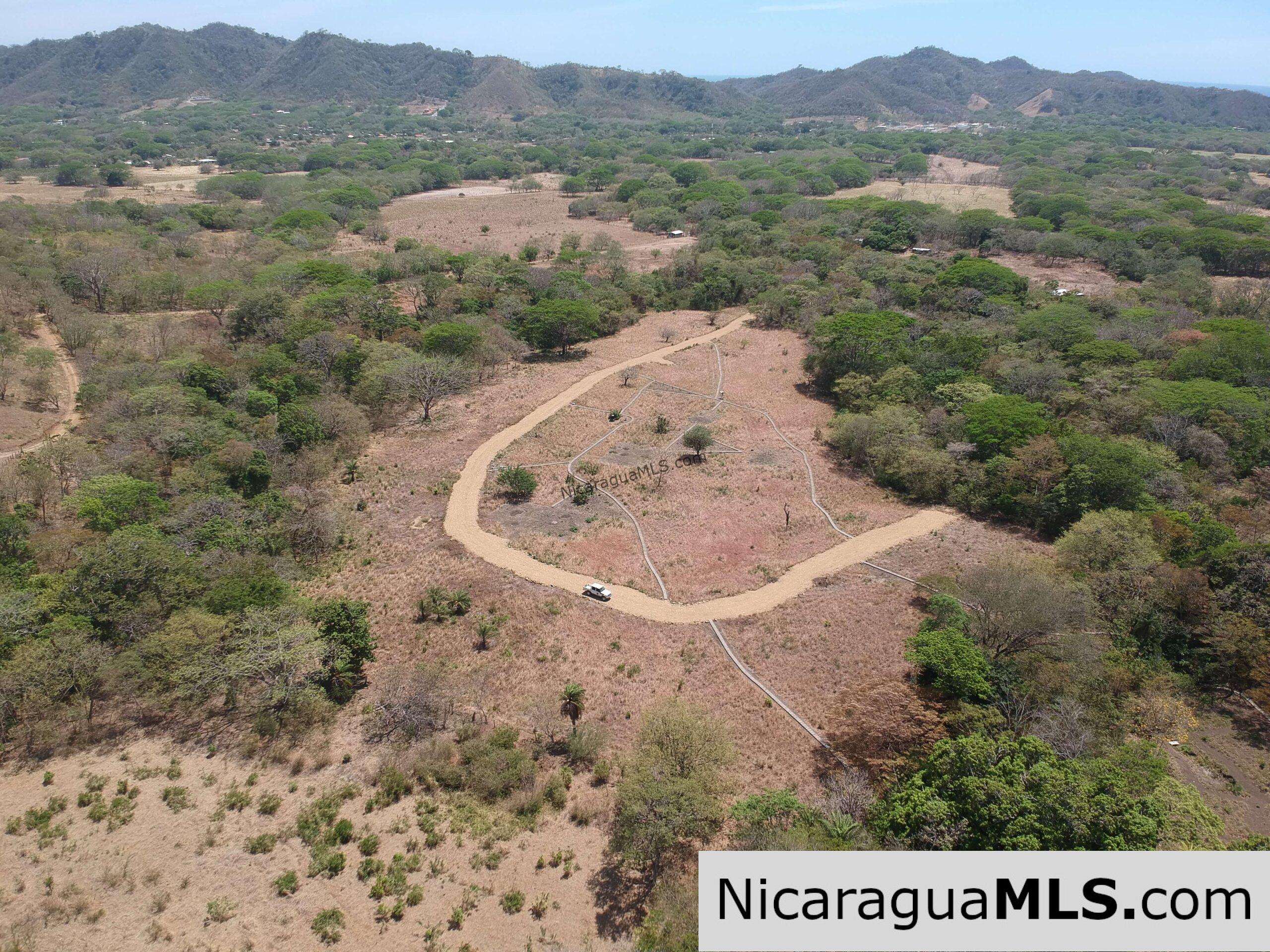 17 Acres Property with Investment Opportunity EL Oro