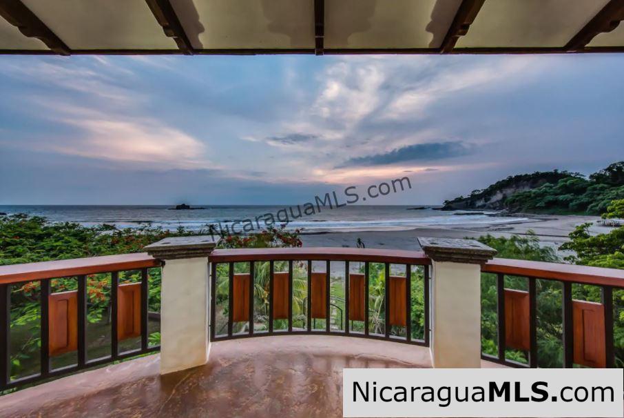Beachfront House at Playa Marsella