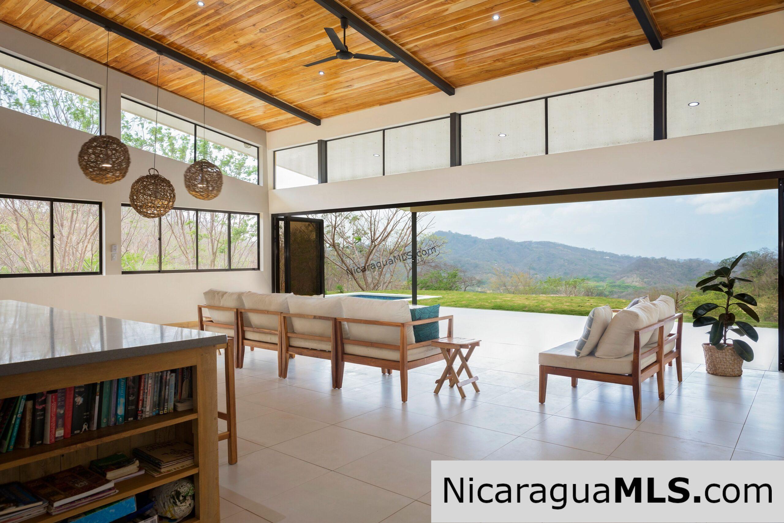 Turnkey Home in Big Sky Ranch in San Juan Del Sur