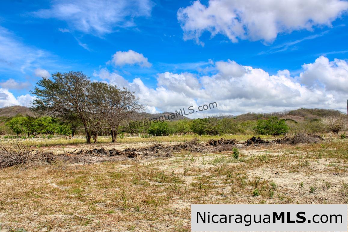 1 Block to Ocean 3.5 acres Lots 5 & 6 Prado de la Bahia Ostional
