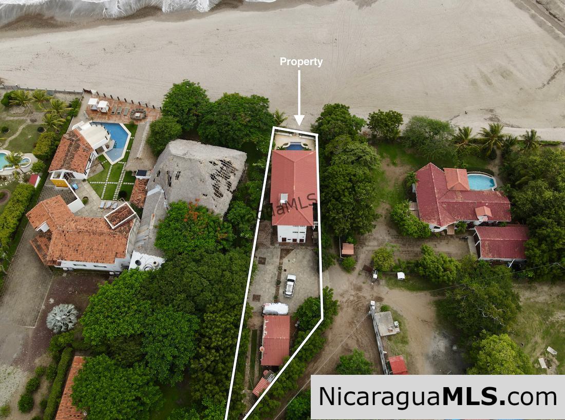 Beachfront House at Playa Marsella