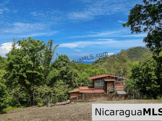 Rustic Jungle Home on 1.7 Acres Playa Majagual San Juan del Sur.