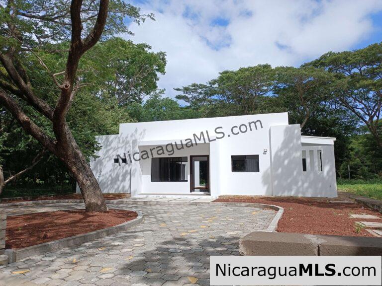 Price Update Alert: Discover Casa Blanca at Bosques del Mar – Your Dream Home Awaits!