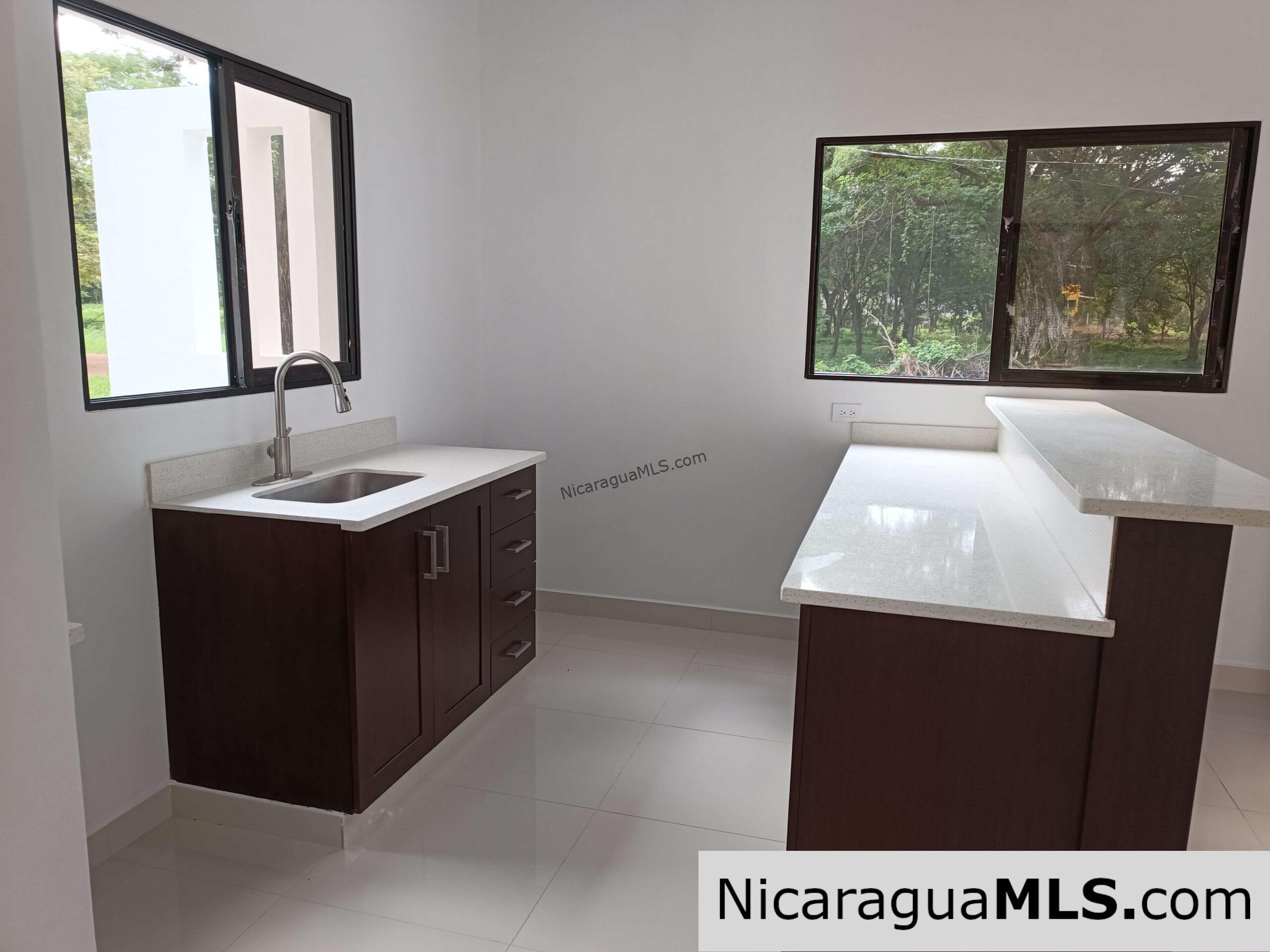 Casa Blanca a Brand New House At Bosques Del Mar