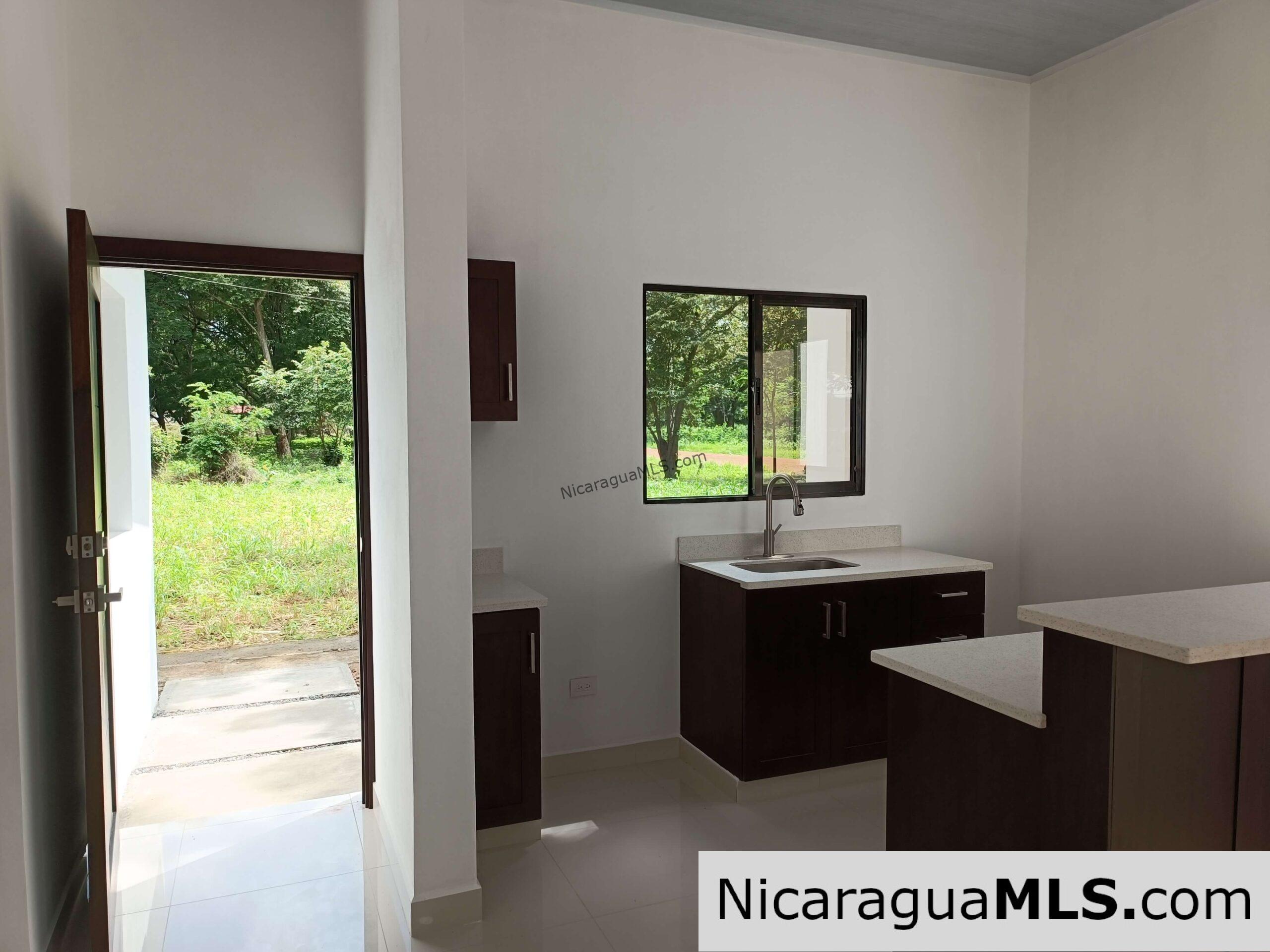 Casa Blanca a Brand New House At Bosques Del Mar