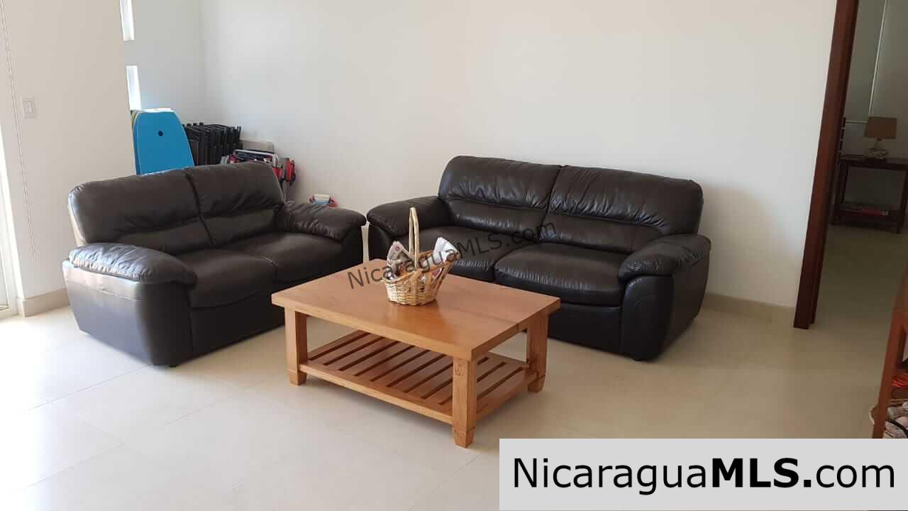 Beachfront House “Las Maragritas” in Guasacate Beach,Tola