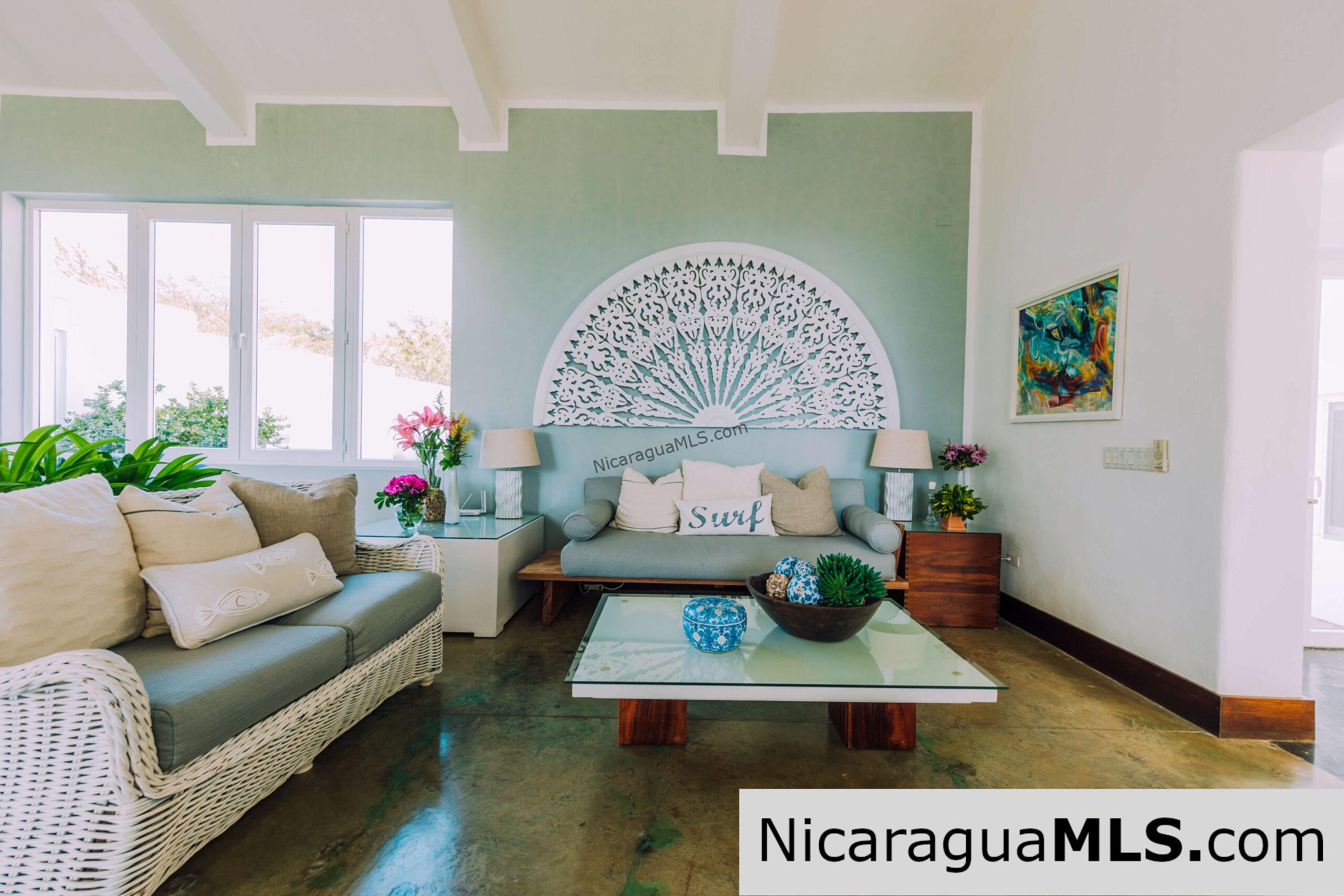 Casa Paulina a luxury home at Lomas de San Juan