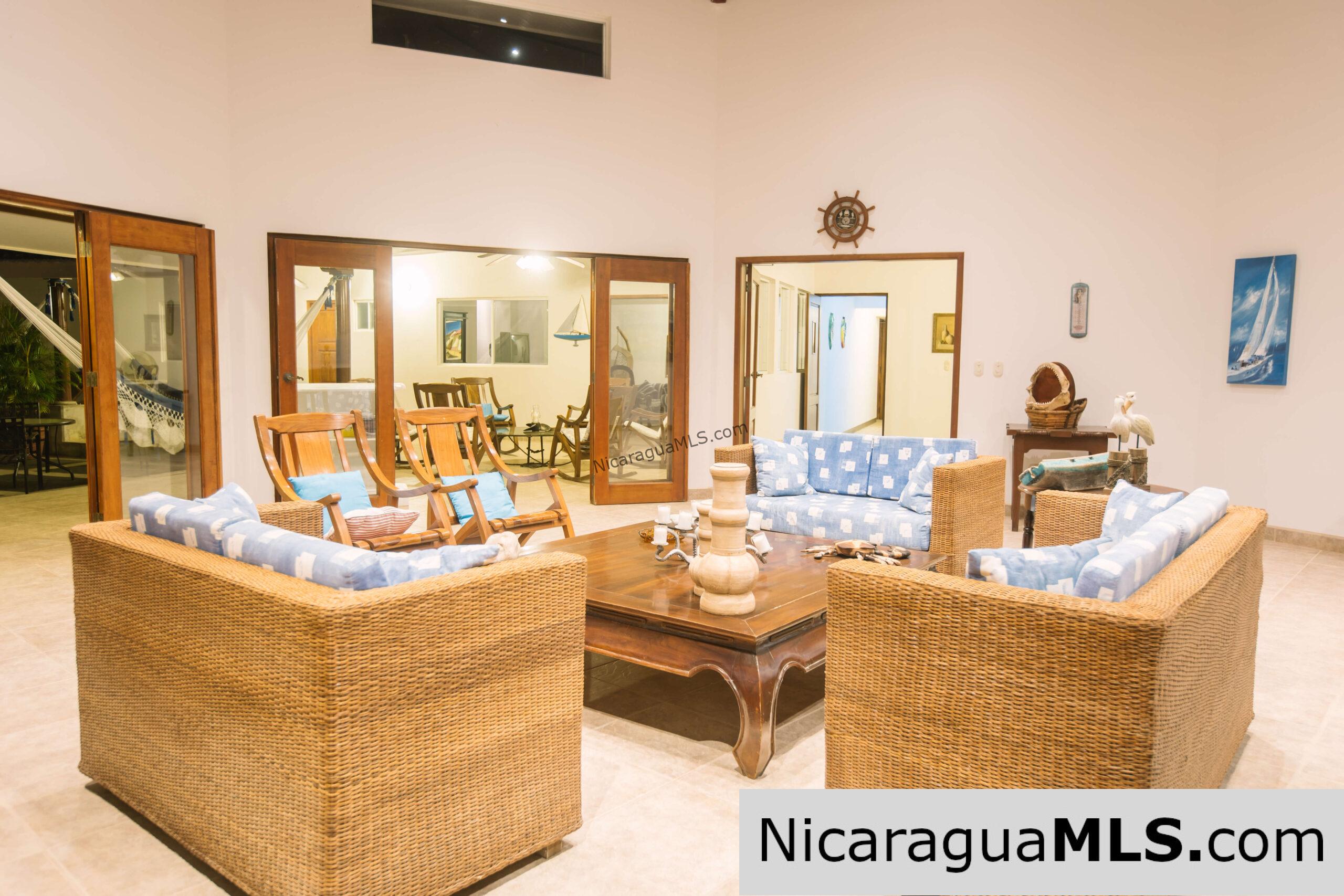 Two-Story House in La Talanguera
