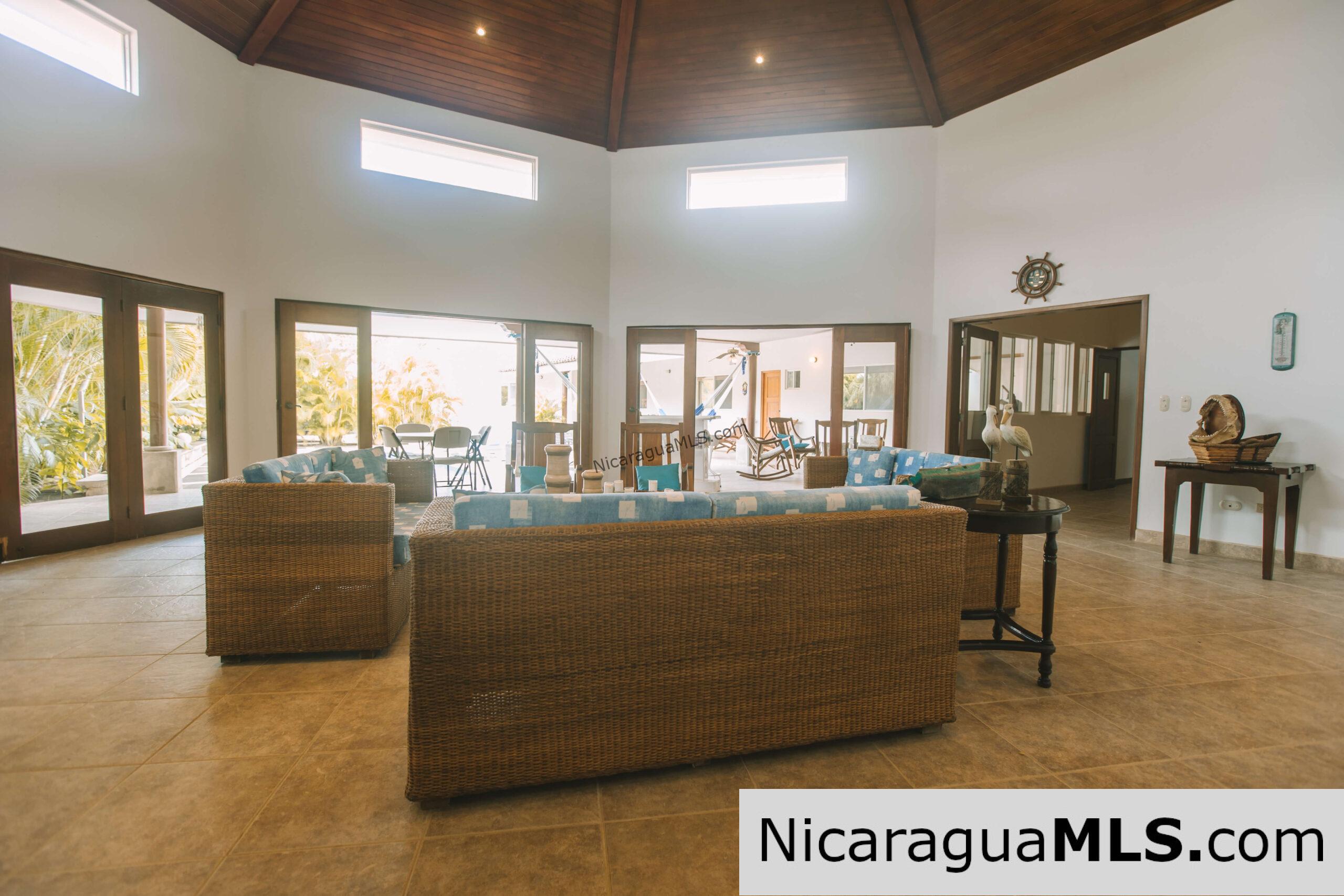 Two-Story House in La Talanguera