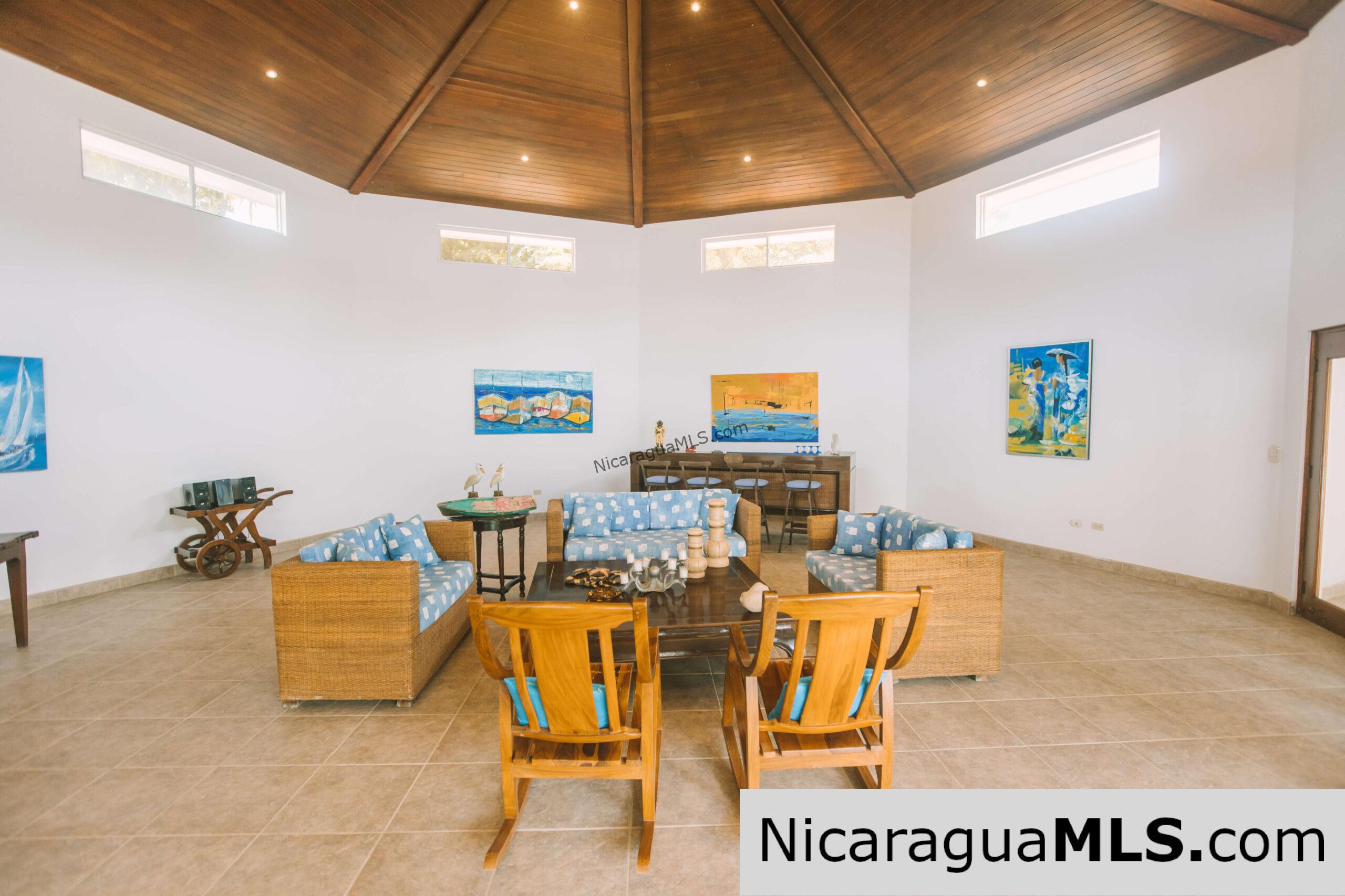 Two-Story House in La Talanguera