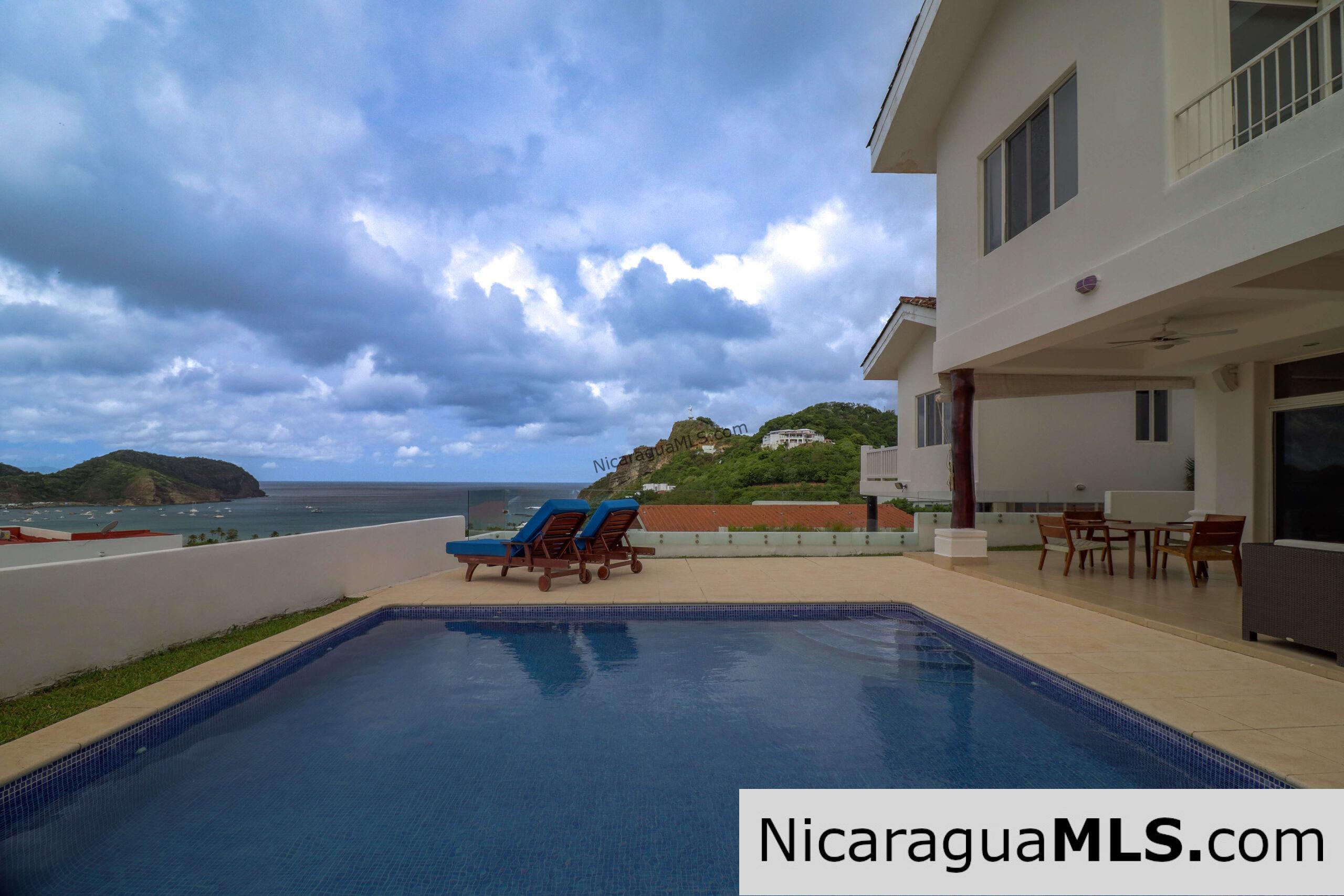 Casa Vista Del Mar In Lomas de San Juan SJDS