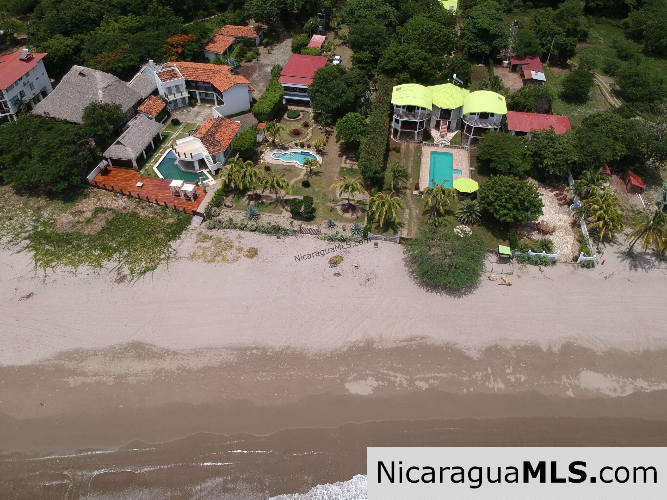 Beach Front House in Playa Marsella