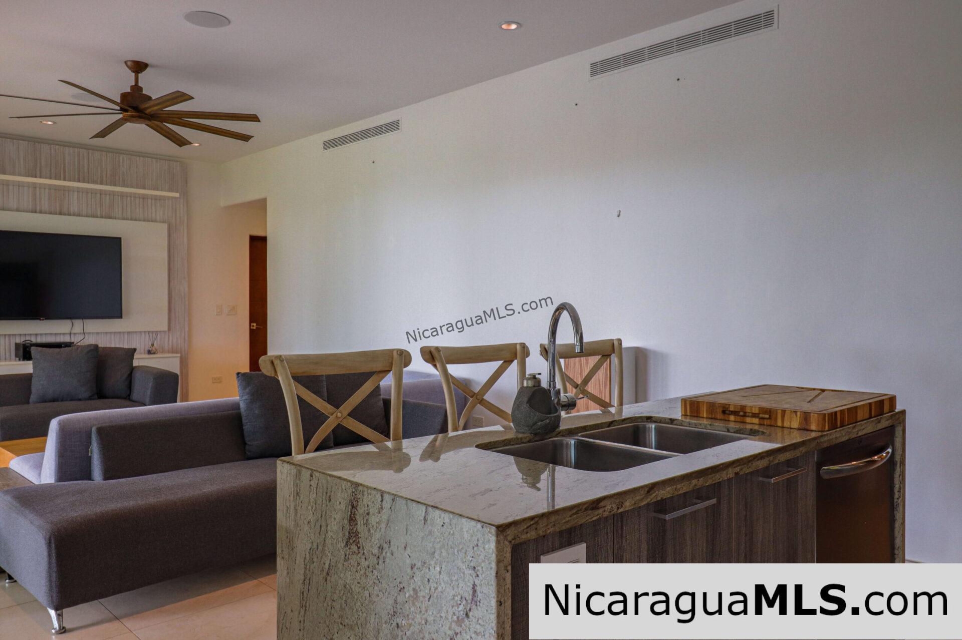 Condo F2 in Las Terrazas, Guacalito de la Isla