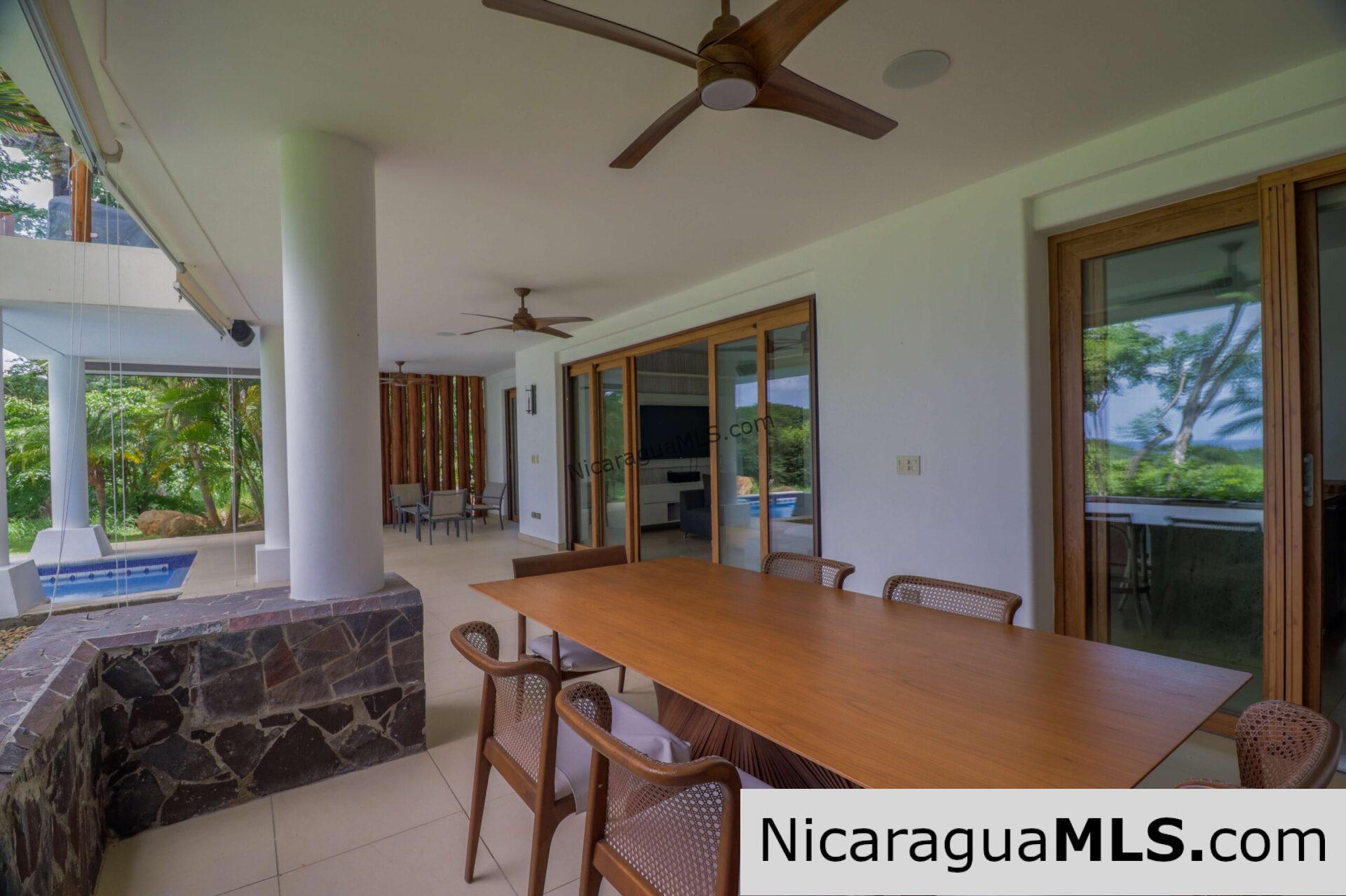 Condo F2 in Las Terrazas, Guacalito de la Isla
