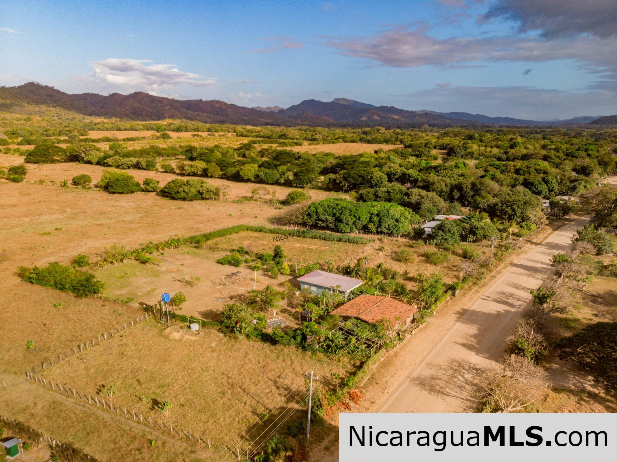 El Limon Dos Property with a Variety of Fruit Trees in Tola