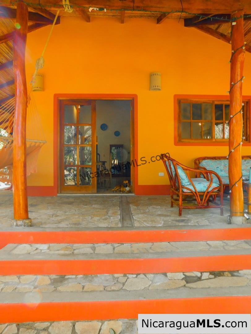 Mango Rosa 2 Bedroom House Near Playa Maderas & Majagual