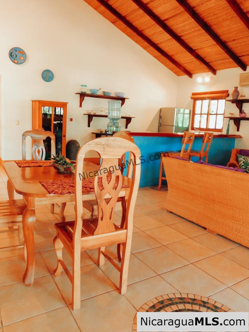 Mango Rosa 2 Bedroom House Near Playa Maderas & Majagual