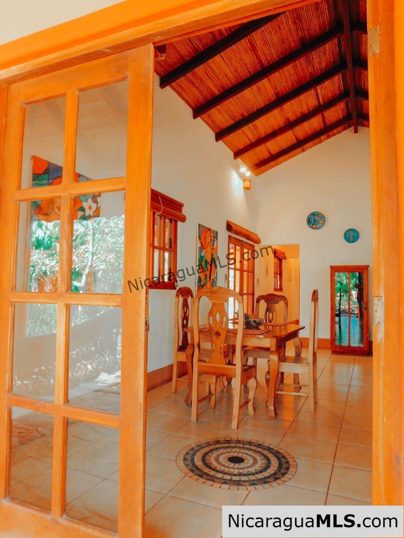Mango Rosa 2 Bedroom House Near Playa Maderas & Majagual
