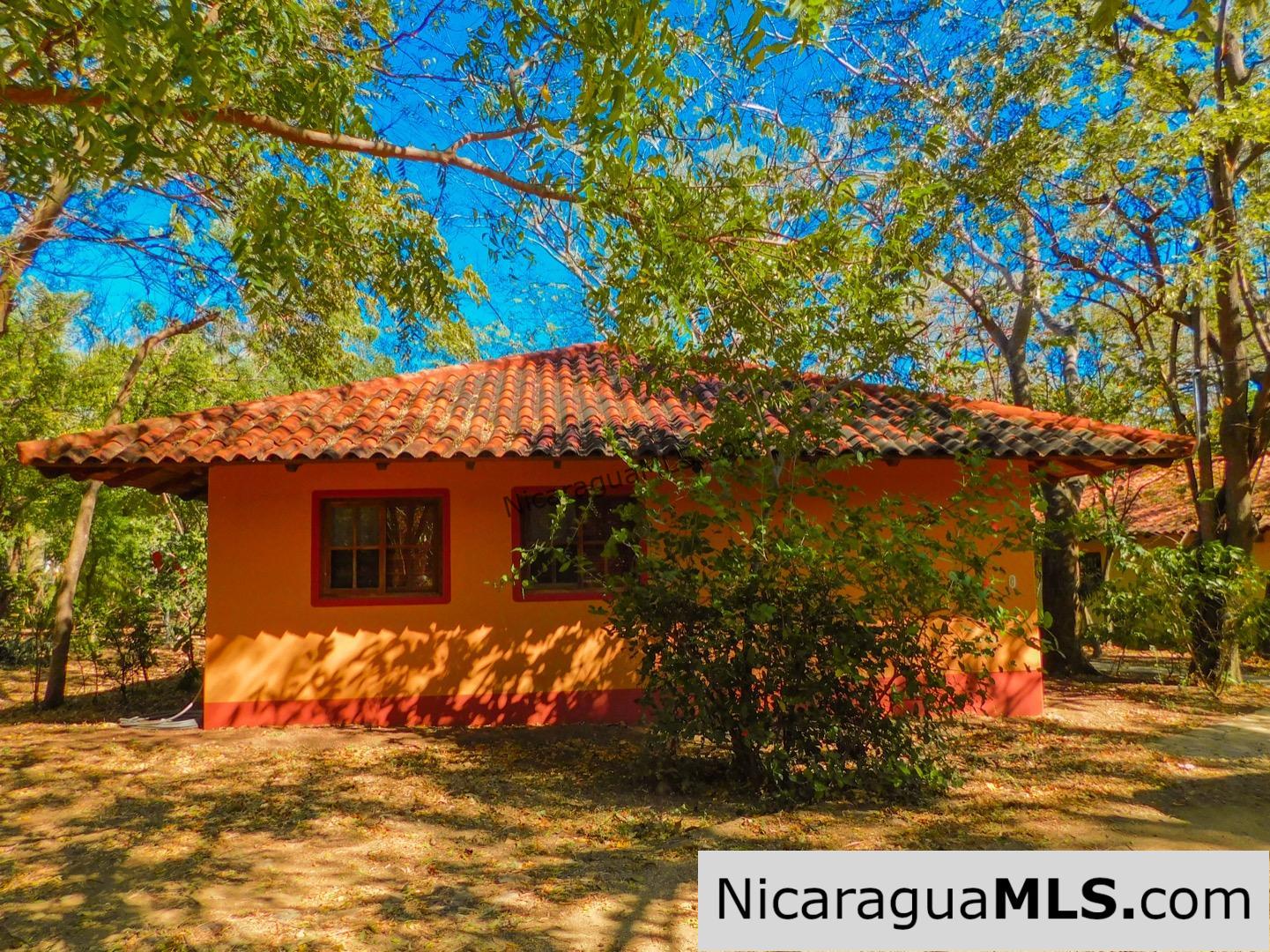 Mango Rosa 2 Bedroom House Near Playa Maderas & Majagual