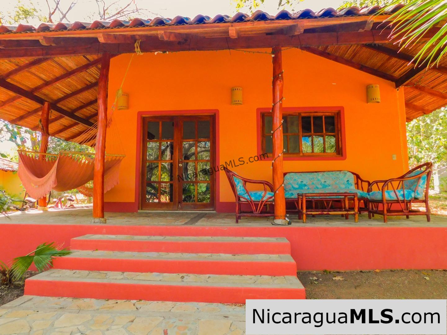 Mango Rosa 2 Bedroom House Near Playa Maderas & Majagual