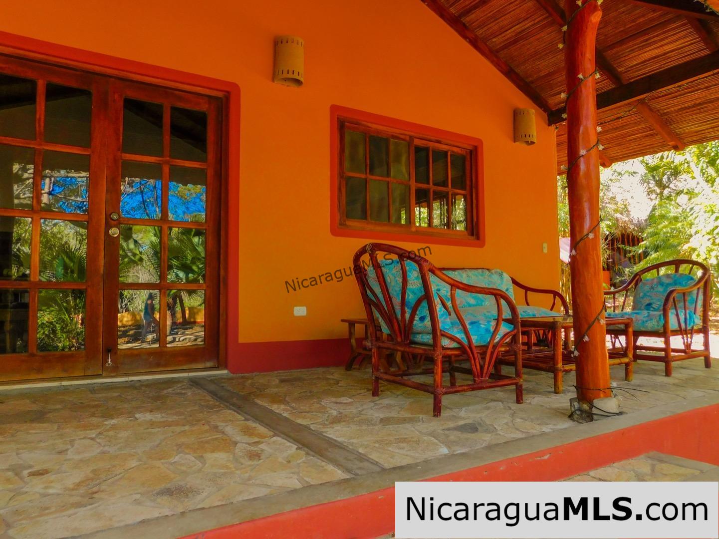 Mango Rosa 2 Bedroom House Near Playa Maderas & Majagual