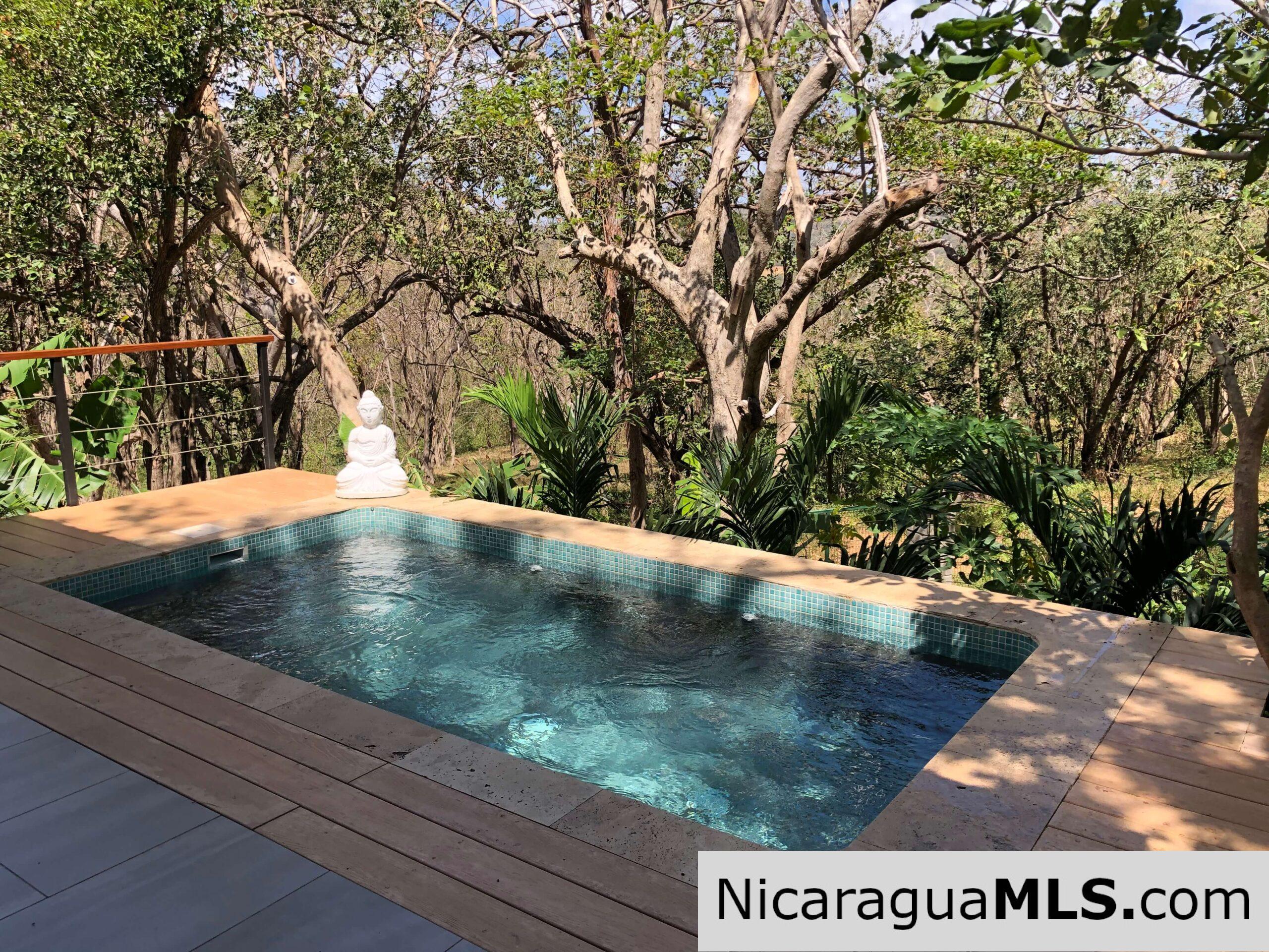 One bedroom Forest House, San Juan del Sur.