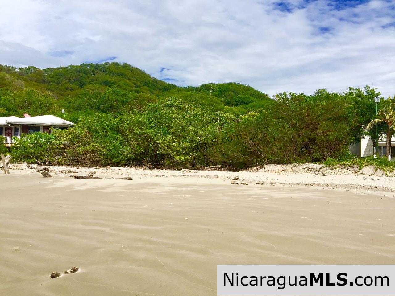 Beachfront lot Playa El Coco