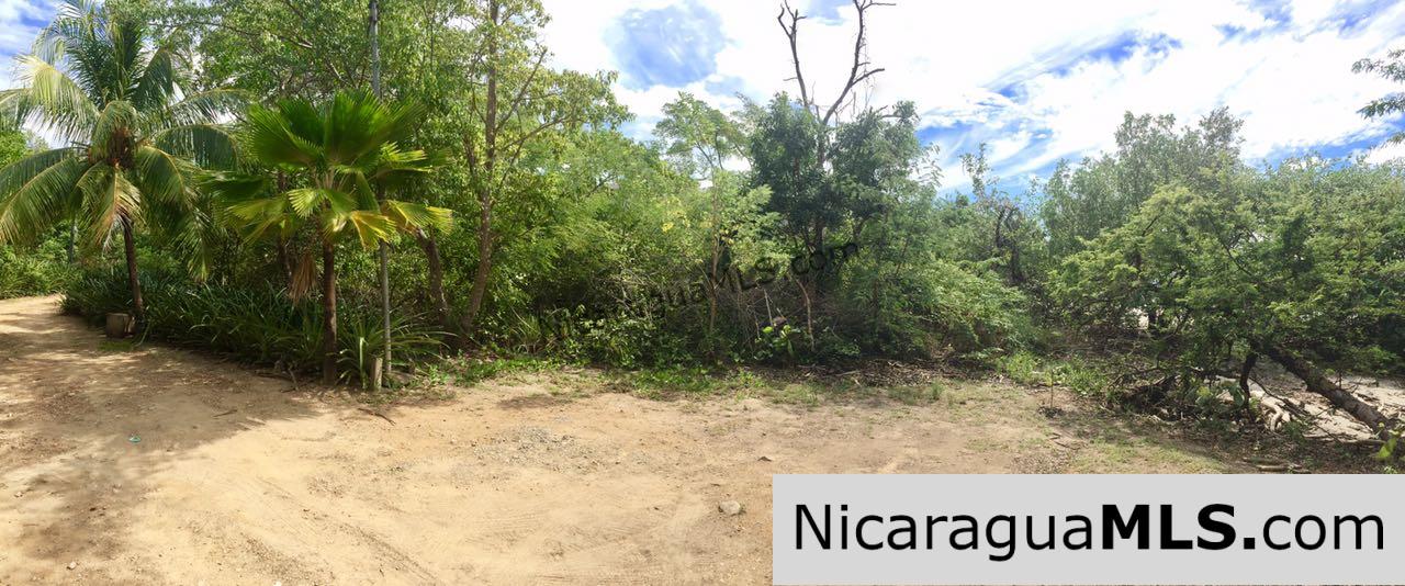 Beachfront lot Playa El Coco