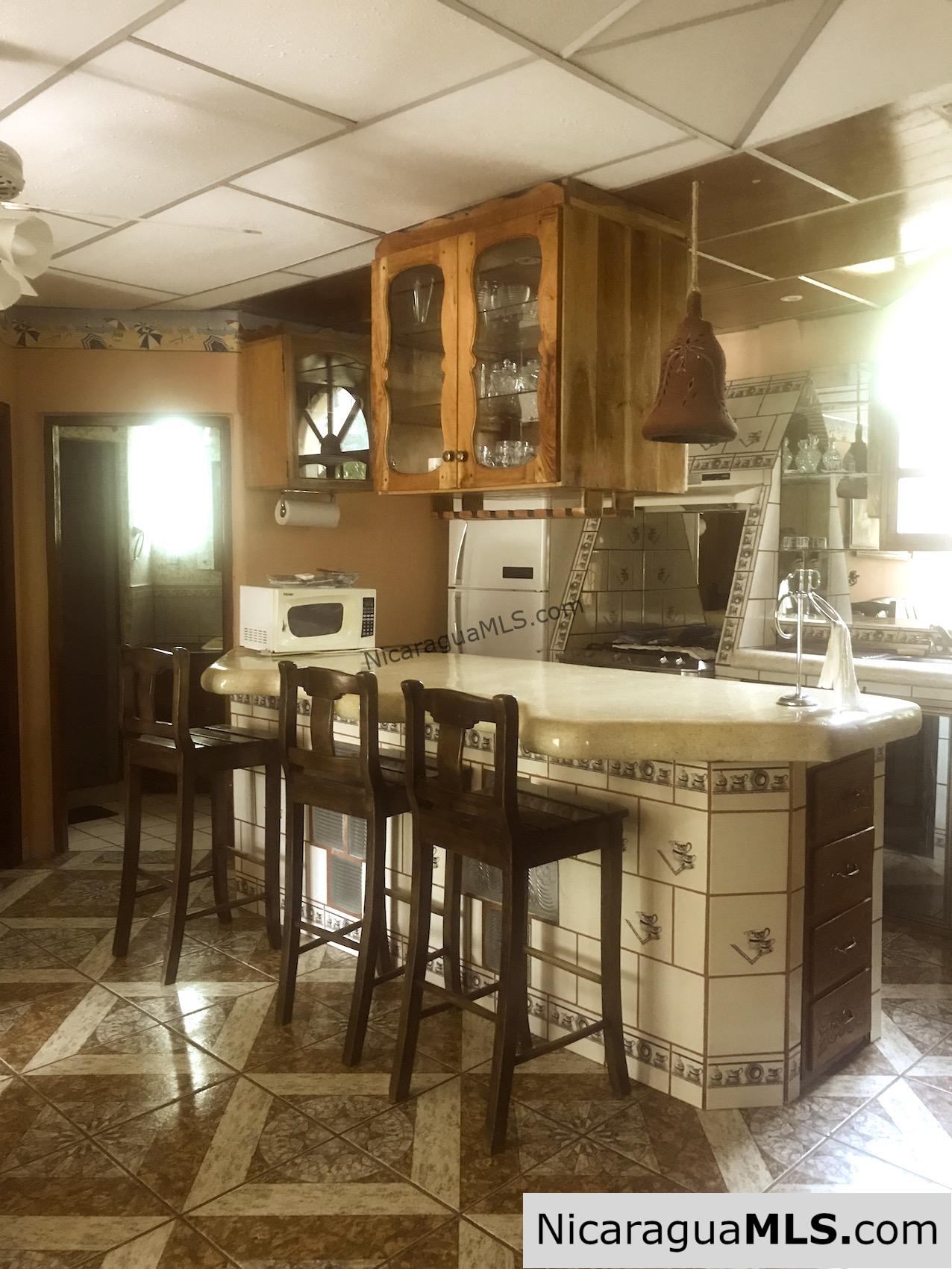 3 bedroom house with rental apartment within walking distance to the beach