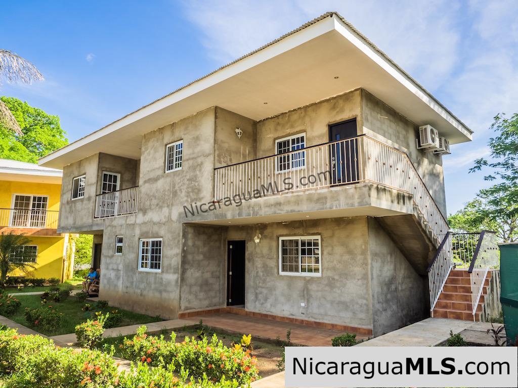 6.2 2 Bedroom Ground Level Apartment for Rent at Las Escadas
