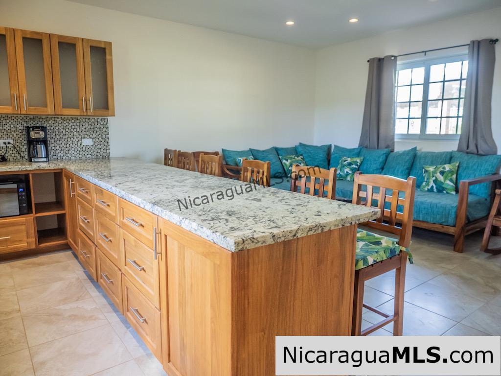 6.2 2 Bedroom Ground Level Apartment for Rent at Las Escadas