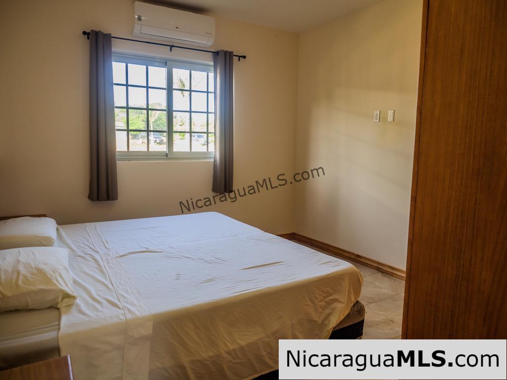 6.2 2 Bedroom Ground Level Apartment for Rent at Las Escadas