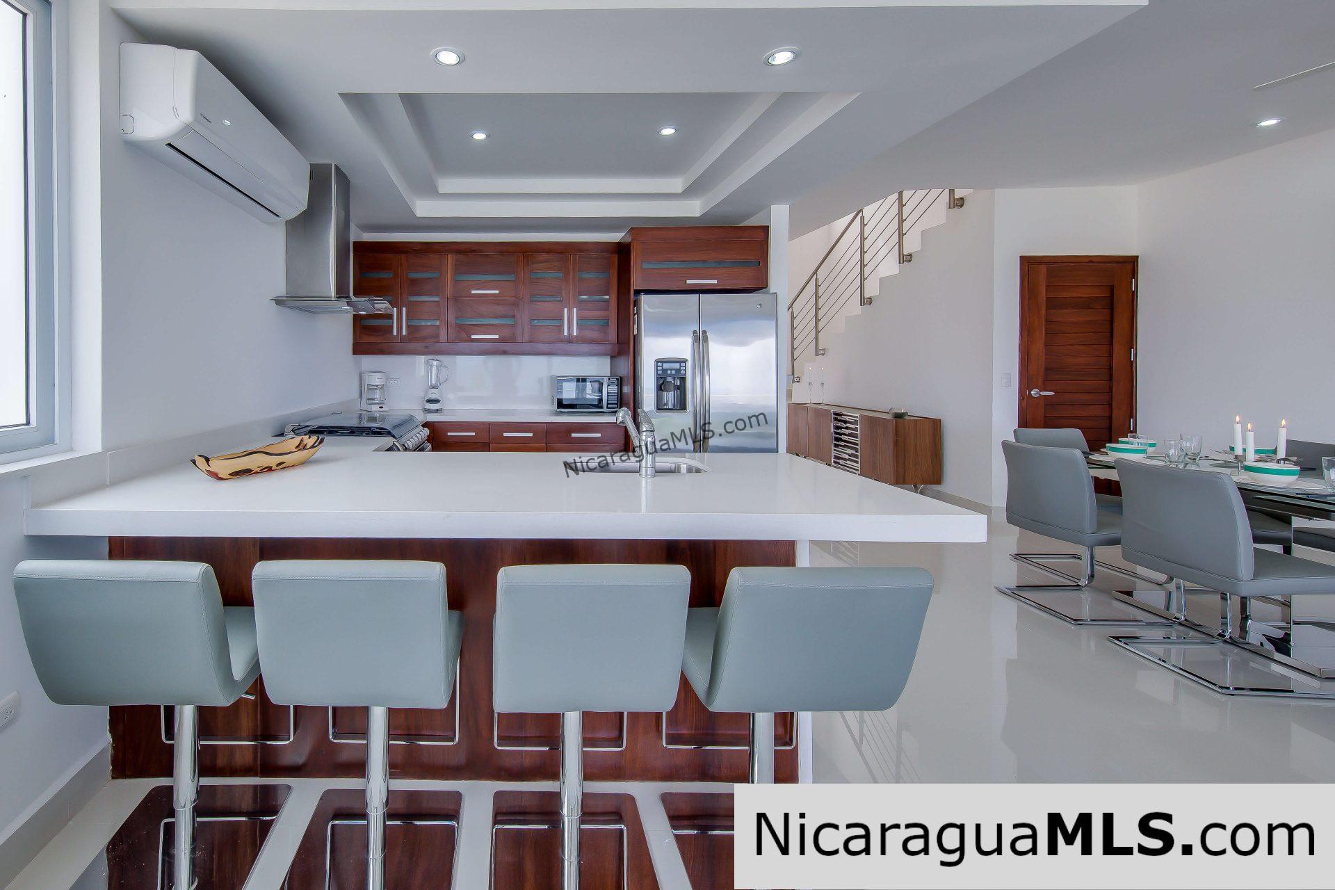Duplex House in Malibu San Juan del Sur.