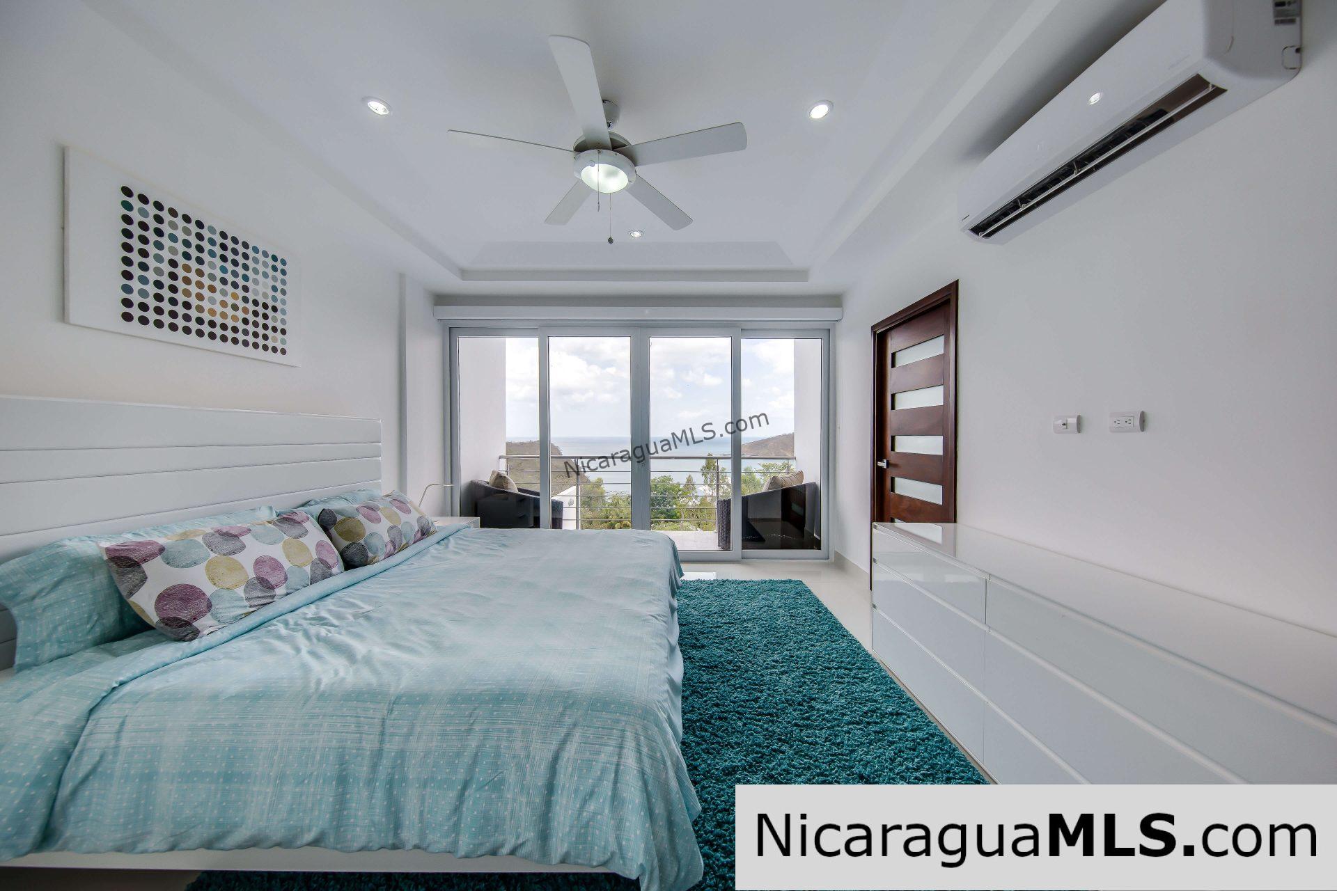 Duplex House in Malibu San Juan del Sur.