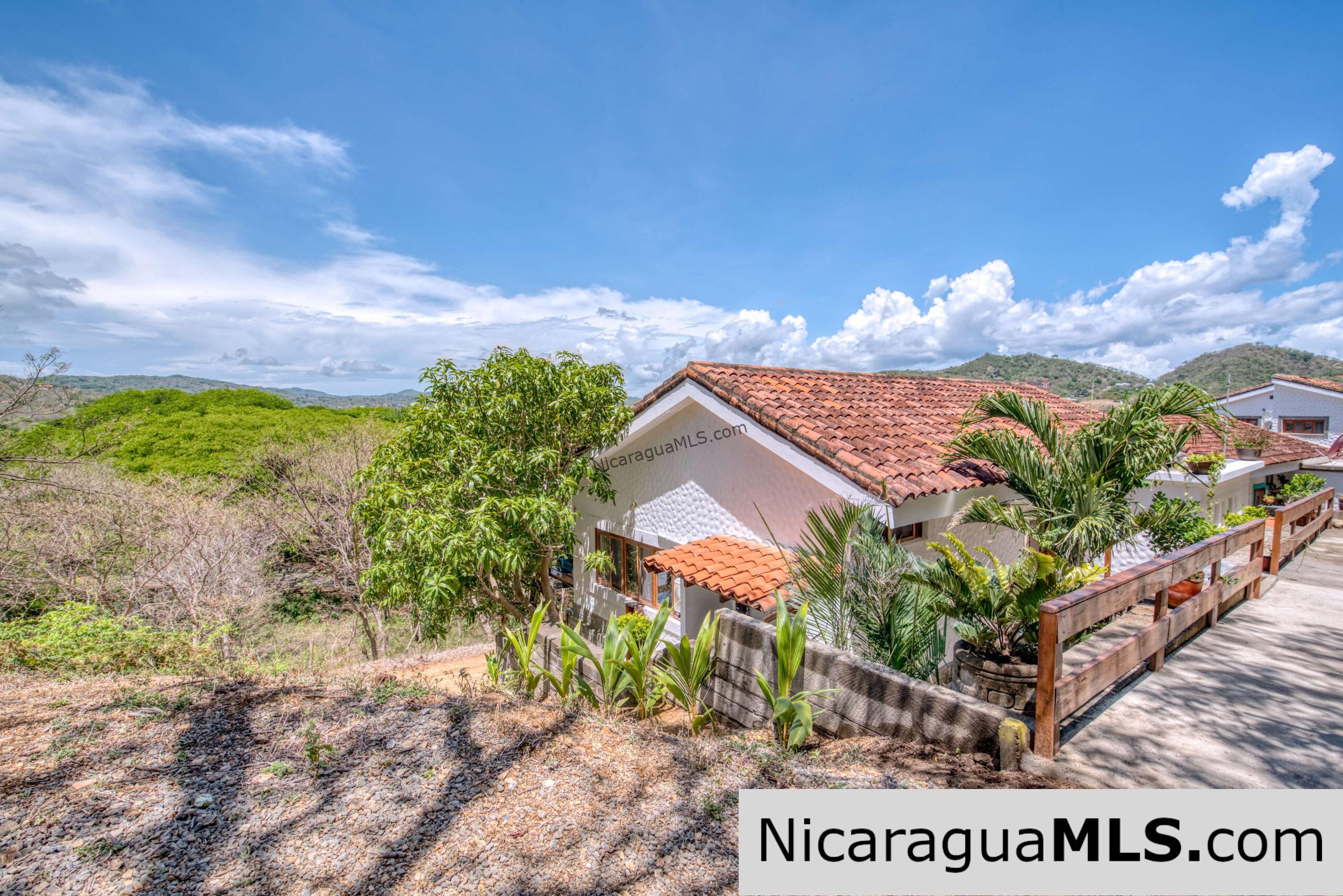 Charming House in Residencial Montemar San Juan del Sur