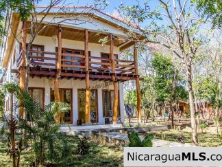 Beautiful 2 Bedroom home at Mango Rosa North Of San Juan del Sur