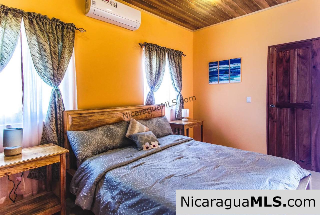 Beautiful 2 Bedroom home at Mango Rosa North Of San Juan del Sur
