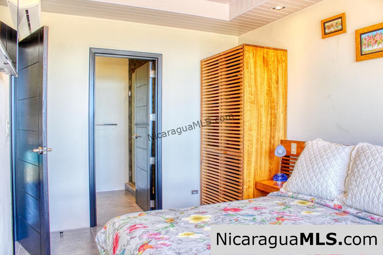 La Santa Maria El Sol #5 Three Bedroom Condo