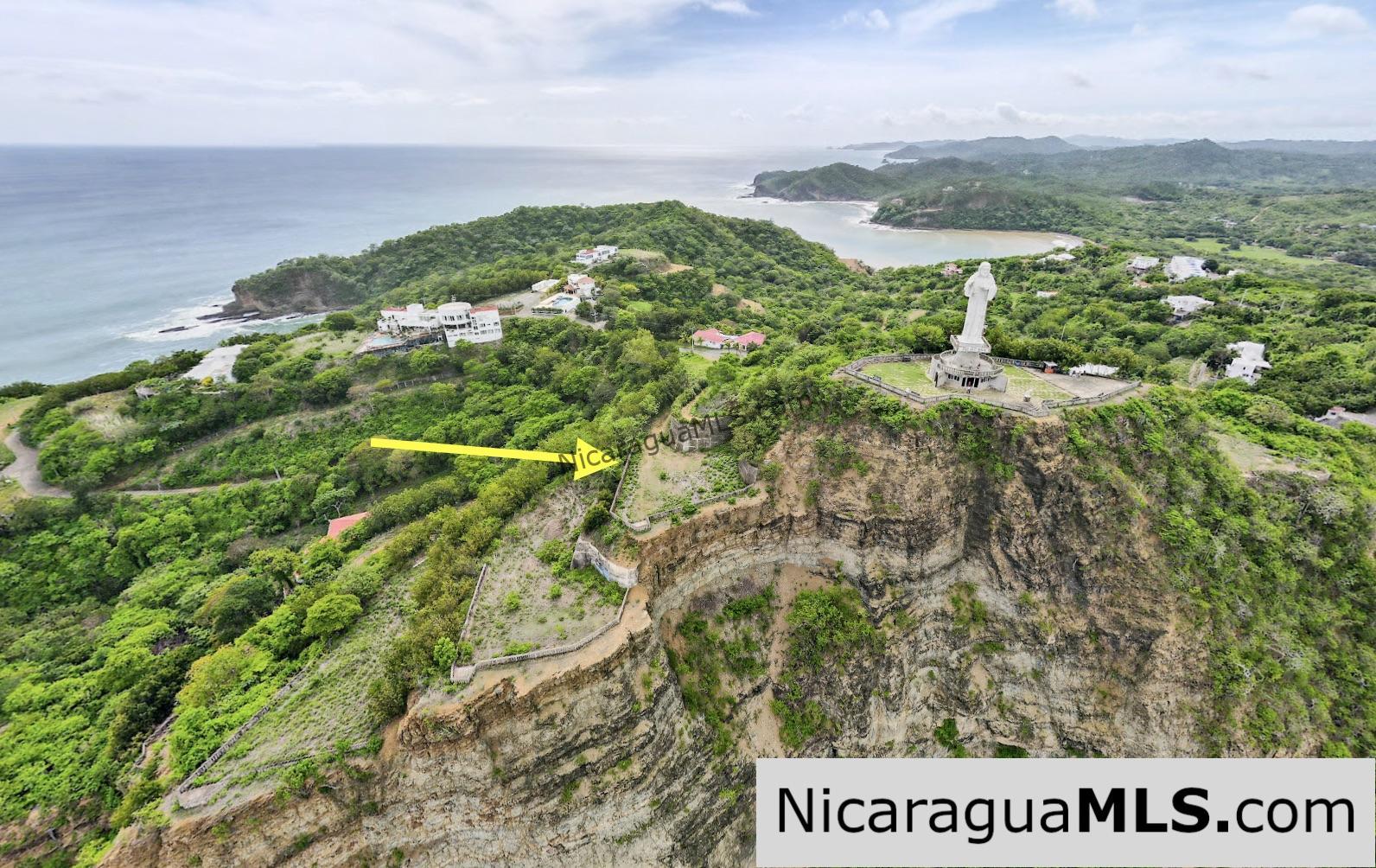 Clifftop Panoramic View Lot in Pacific Marlin SJDS