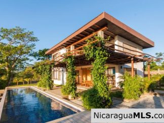 Casa Luna in Balcones de Majagual