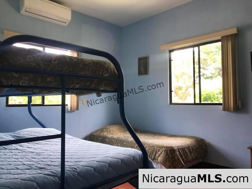 Beach Front House in Playa Marsella