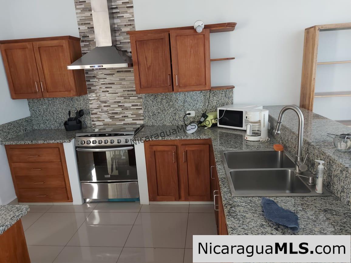 For Rent Beautiful 3Beds 3Baths House in Little Bavaria
