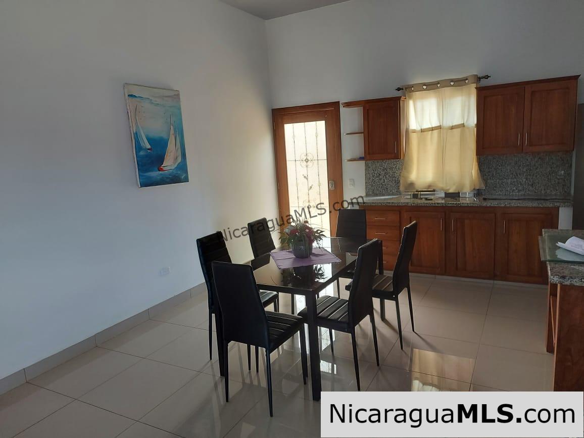 For Rent Beautiful 3Beds 3Baths House in Little Bavaria