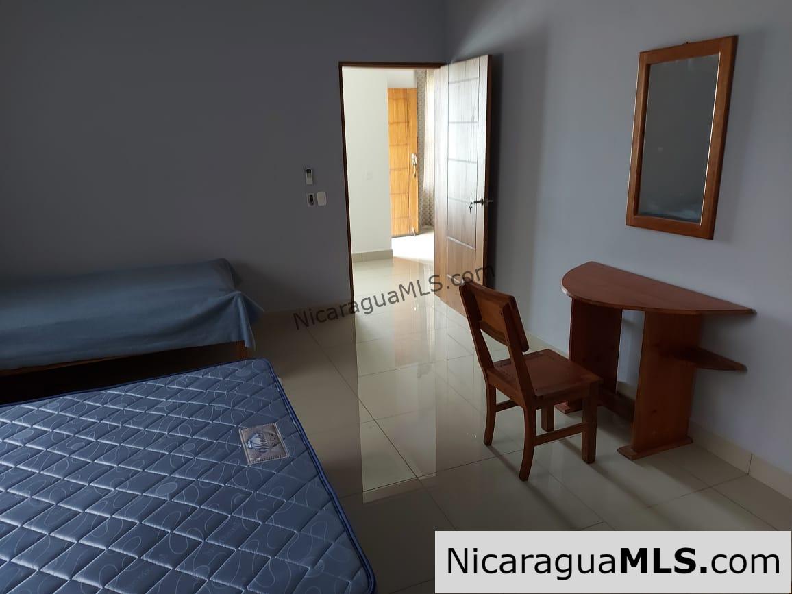 For Rent Beautiful 3Beds 3Baths House in Little Bavaria