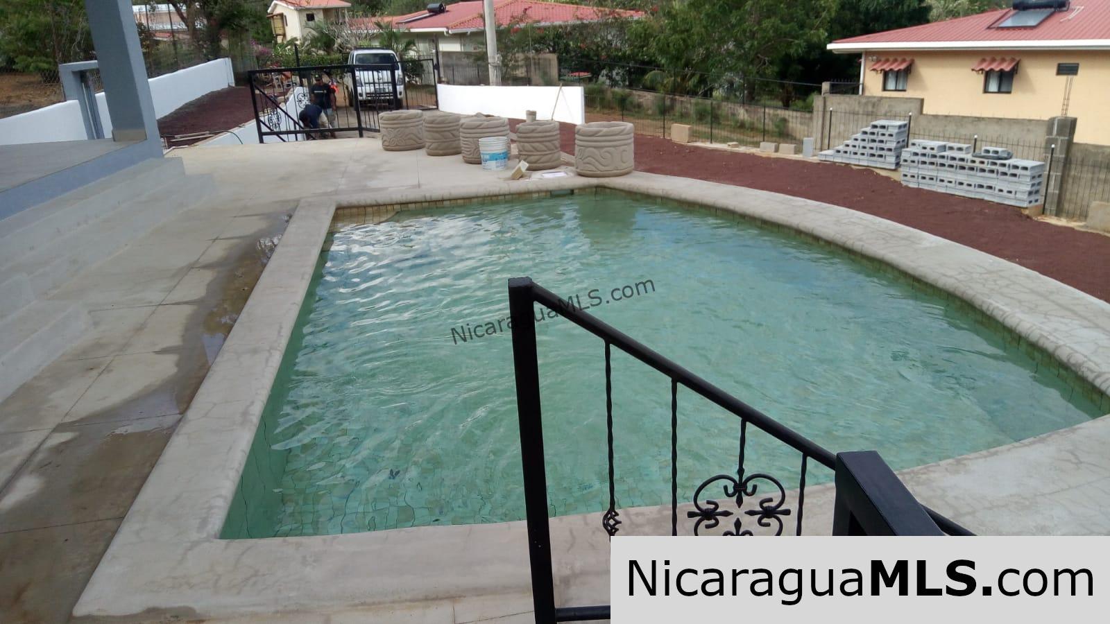 For Rent Beautiful 3Beds 3Baths House in Little Bavaria