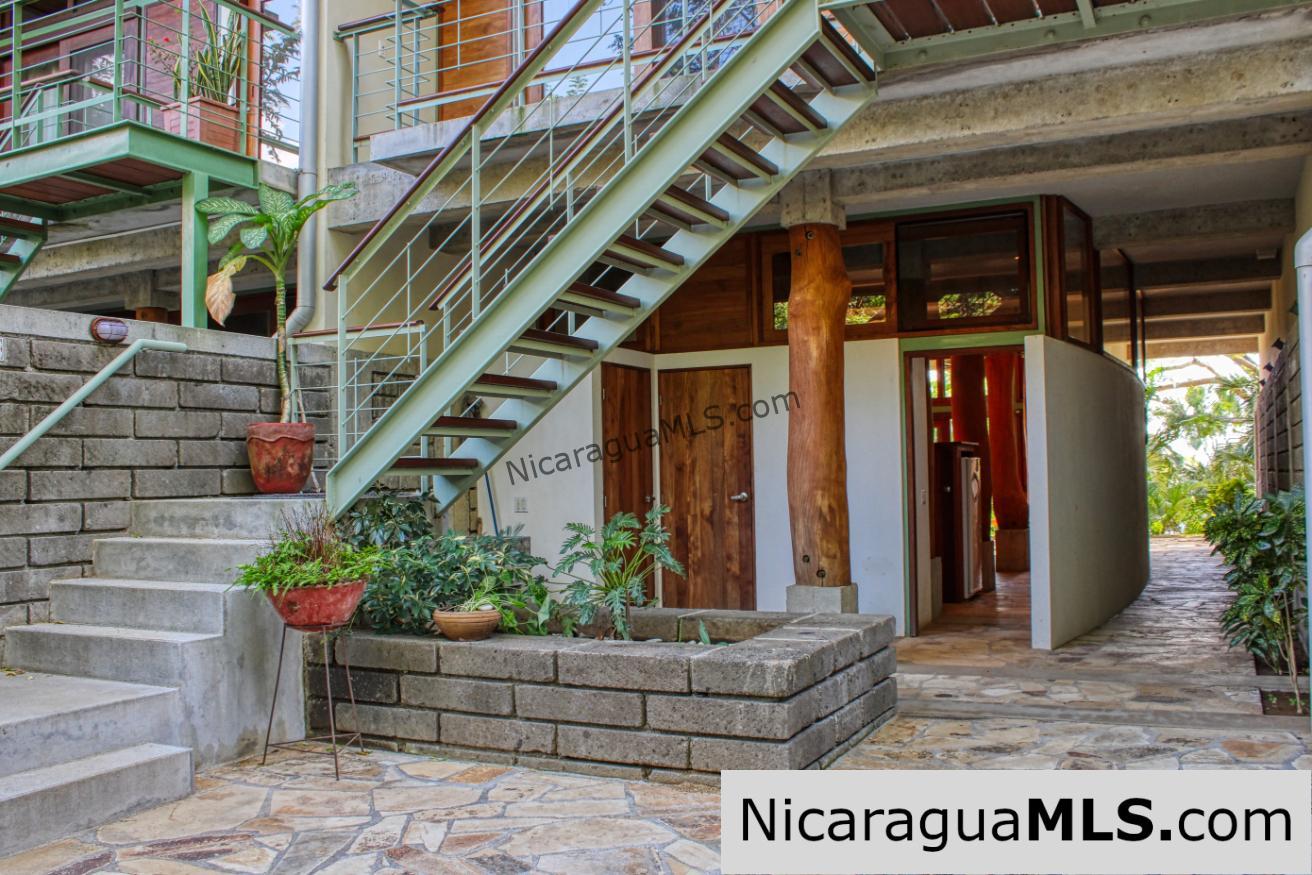 Talanguera Townhomes Garden Level Studio #302