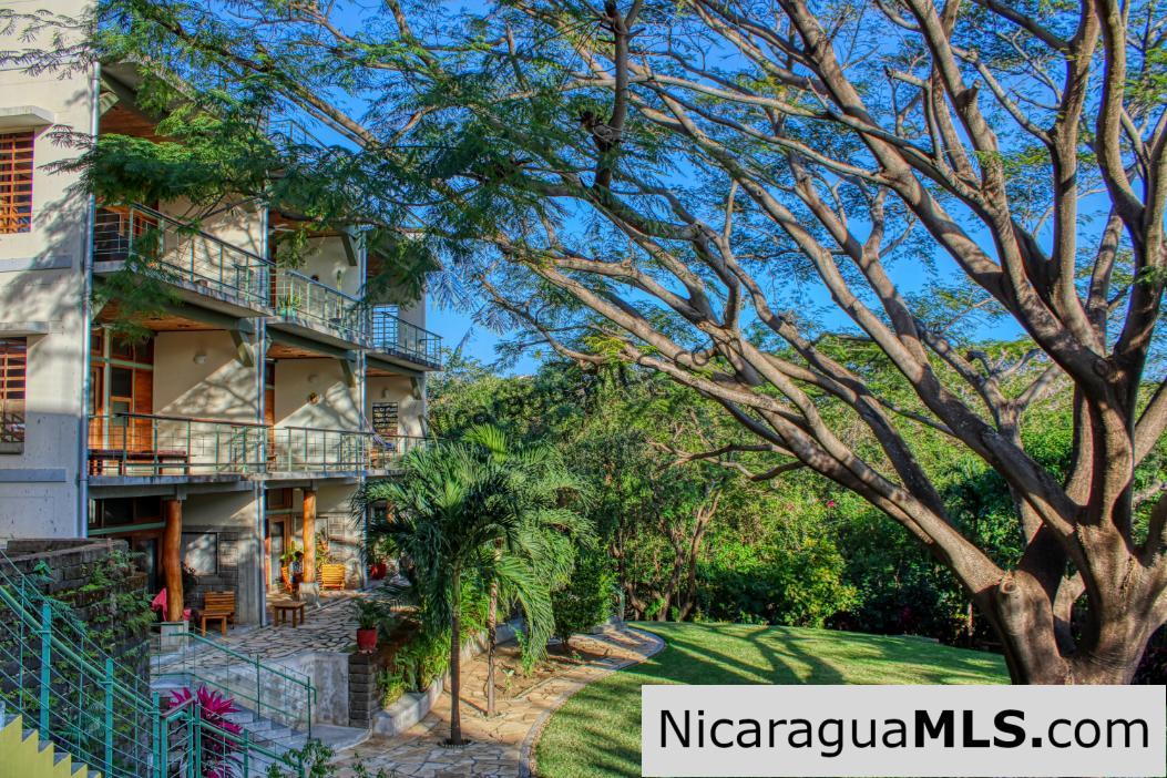 Talanguera Townhomes Garden Level Studio #302