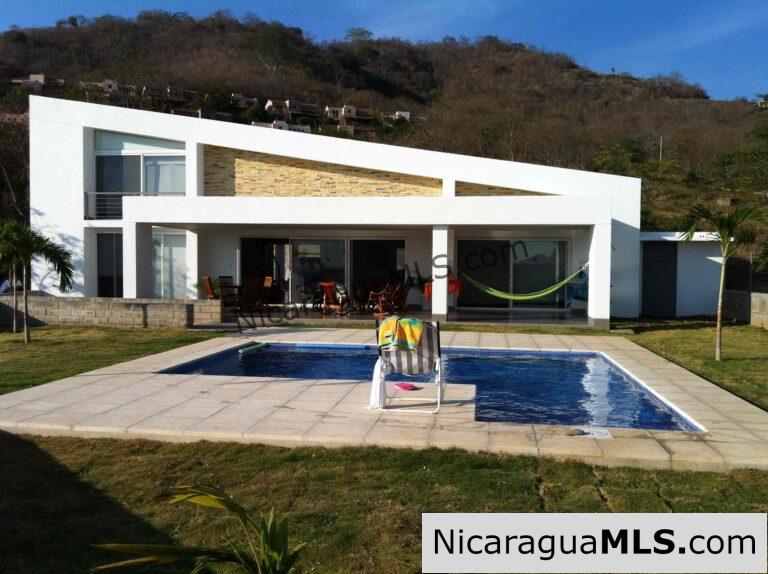 Big Price Drop! Stunning Oceanview Home at Lomas de Palermo